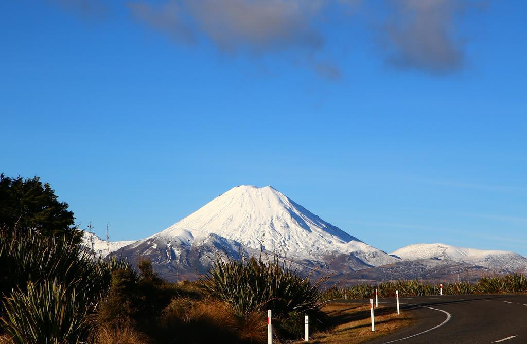 Отель Tussock Grove Охакуне Экстерьер фото